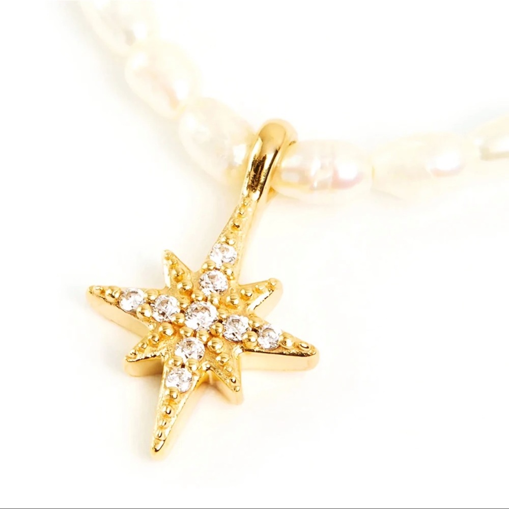 Pearl Crystal Star Necklace - Picture 4 of 5